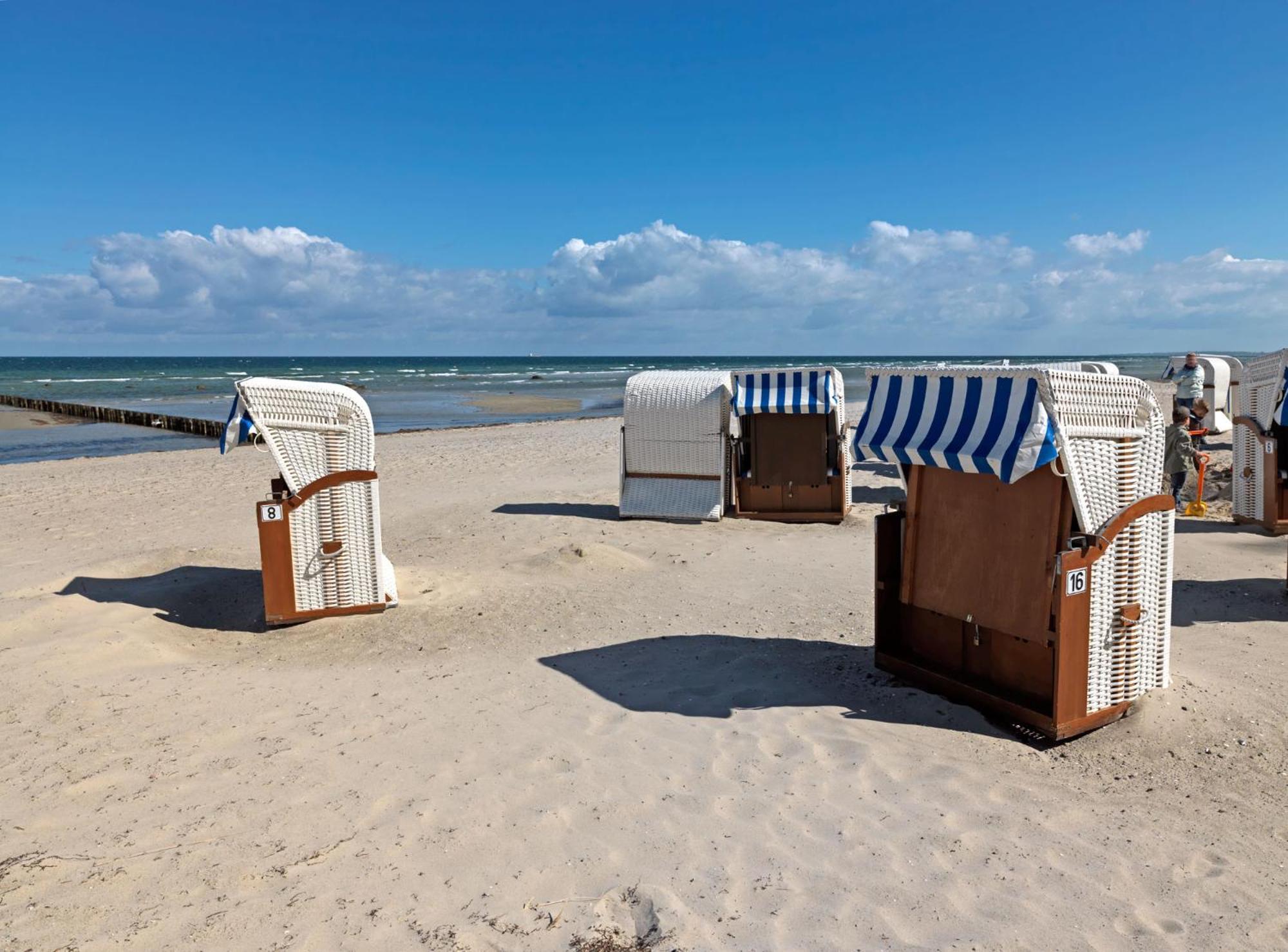 Reihenhaeuser Timmendorf Strand Haus Sonnenaufgang Poel Exterior foto